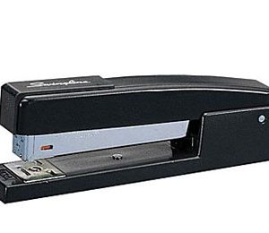 Swingline 747 Classic Desktop Full Strip Stapler, 20 Sheet Capacity, Black